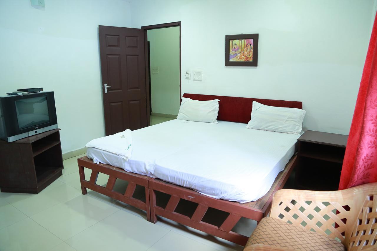 Swades Residency Hotell Cheruvalli Eksteriør bilde